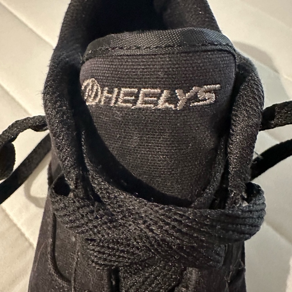 HEELYS Black Canvas Launch Skate Shoes